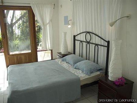 Vista Atenas Bed And Breakfast Mercedes  Phòng bức ảnh